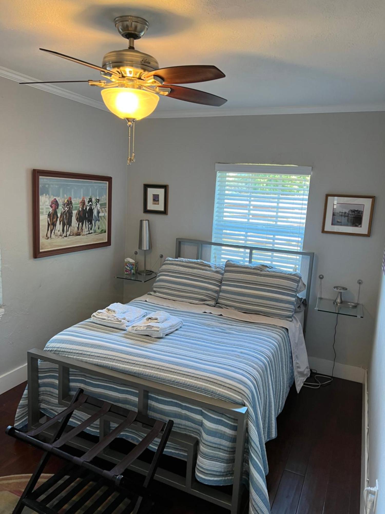 Wilton Manors A Mens Oasis Bed and Breakfast Eksteriør billede
